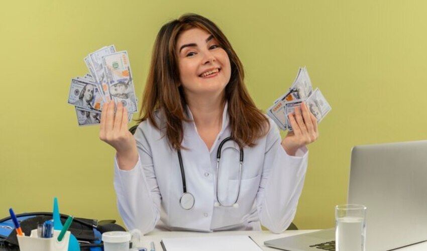 Medical Scribe Salary in the USA: Earnings & Trends for 2025