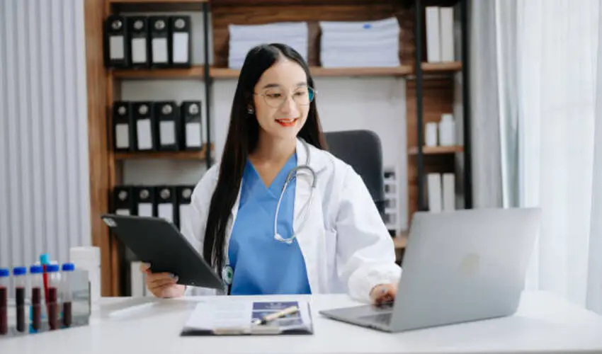 Virtual Physician Assistant Salary and Job Outlook in 2025
